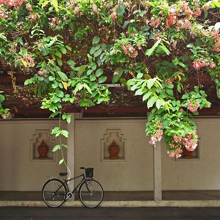 Lanna Dusita Riverside Boutique Resort Chiang Mai Exterior foto