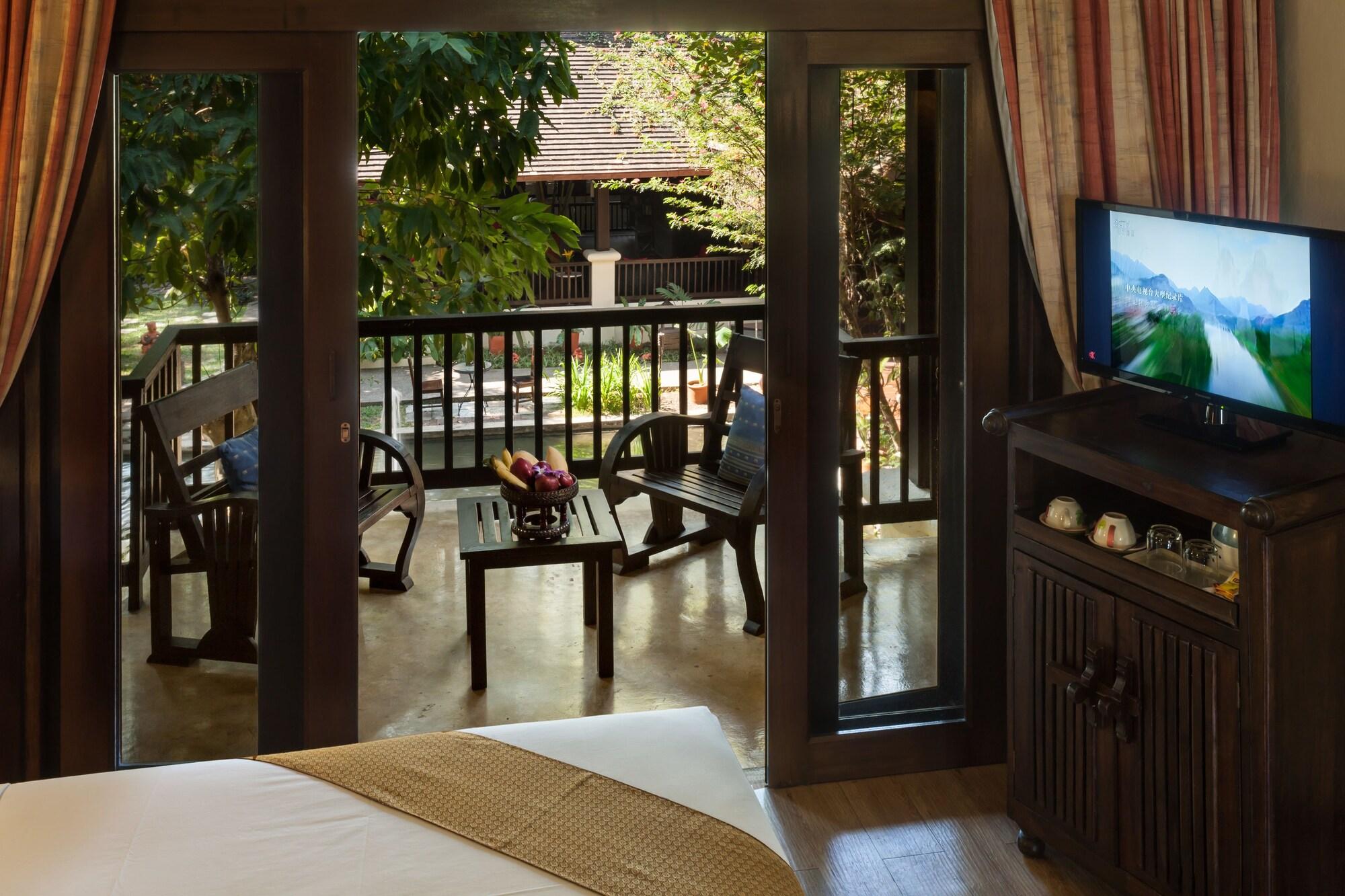 Lanna Dusita Riverside Boutique Resort Chiang Mai Exterior foto