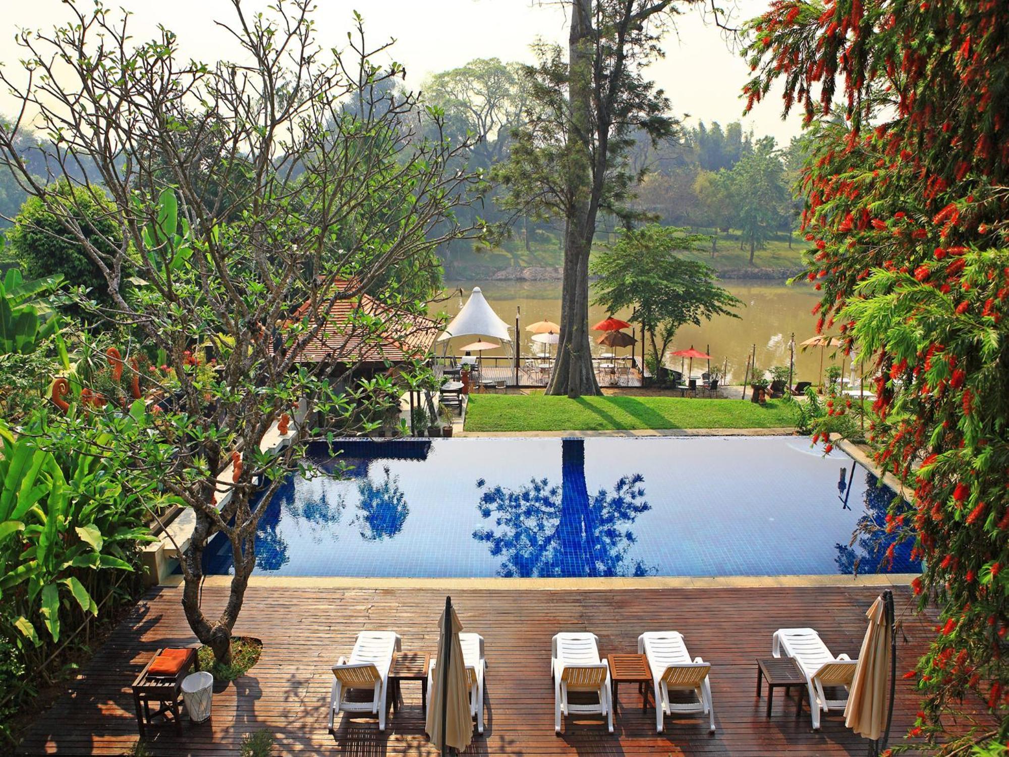 Lanna Dusita Riverside Boutique Resort Chiang Mai Exterior foto